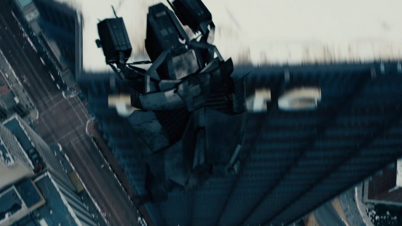 Illustration for article titled Dark Knight Rises trailer screencaps show just how bad it gets for Bruce Wayne